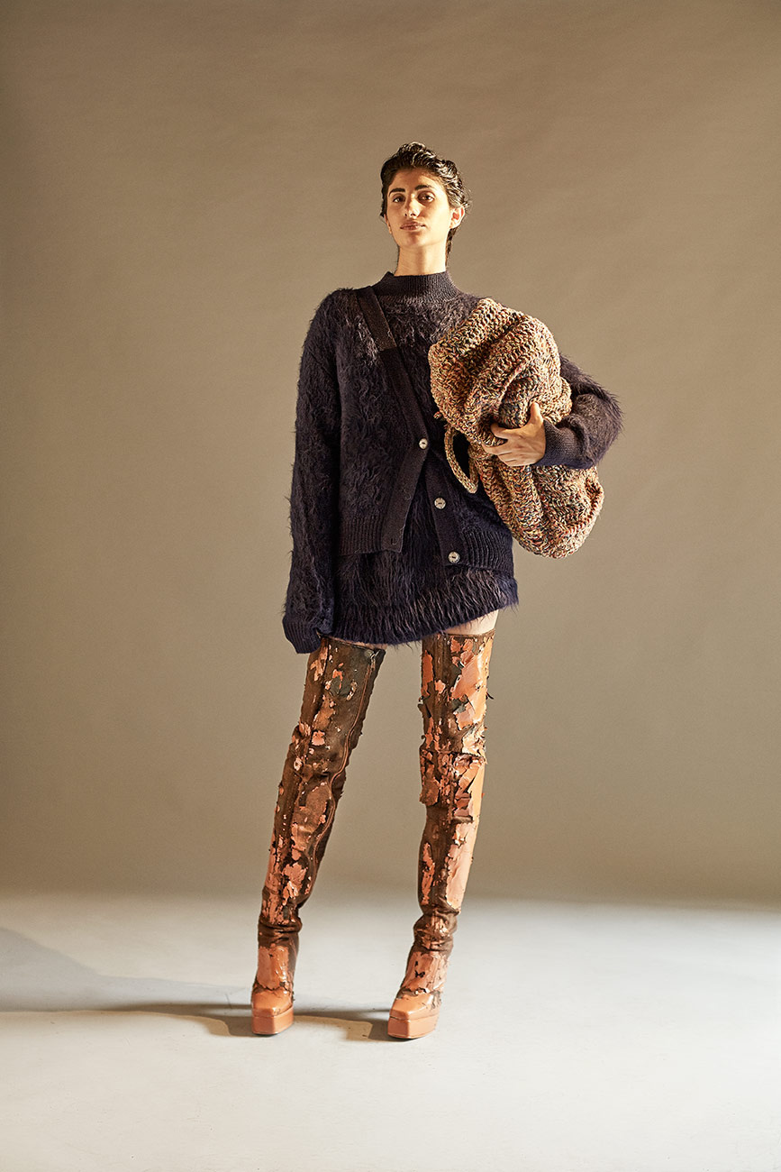 mozh_mozh_pasarela_395731733_867x1300